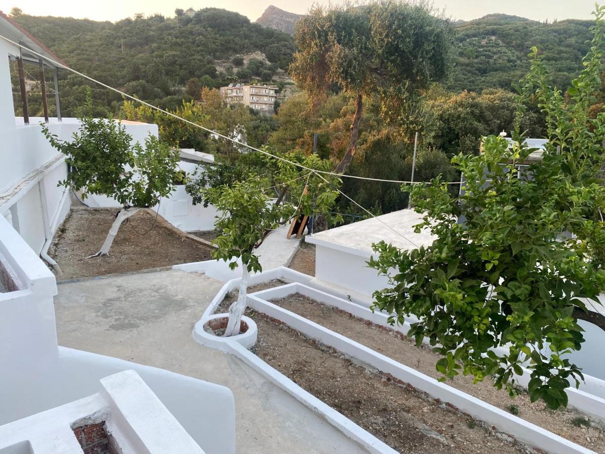 Villa Nouli Sarakiniko  Exteriör bild