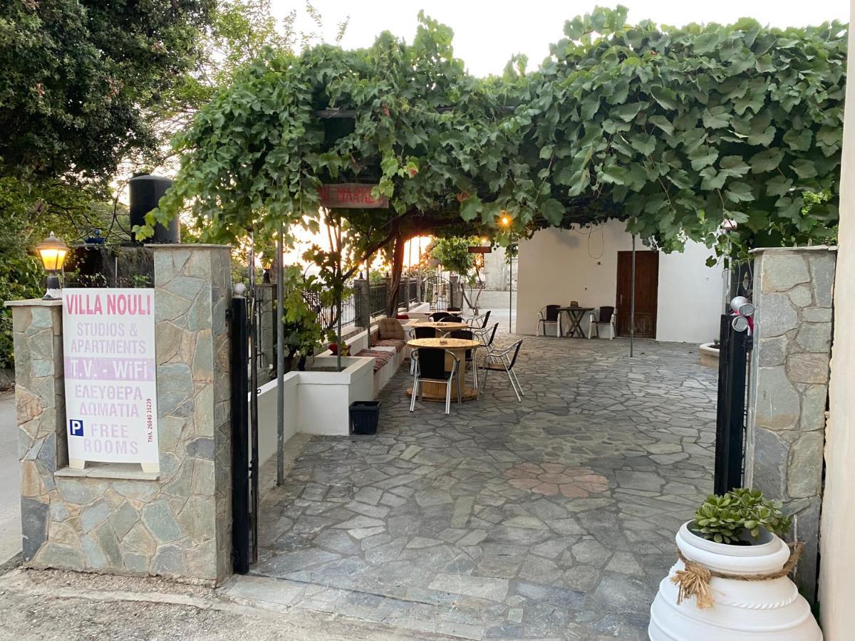 Villa Nouli Sarakiniko  Exteriör bild