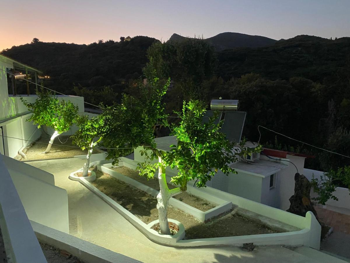 Villa Nouli Sarakiniko  Exteriör bild