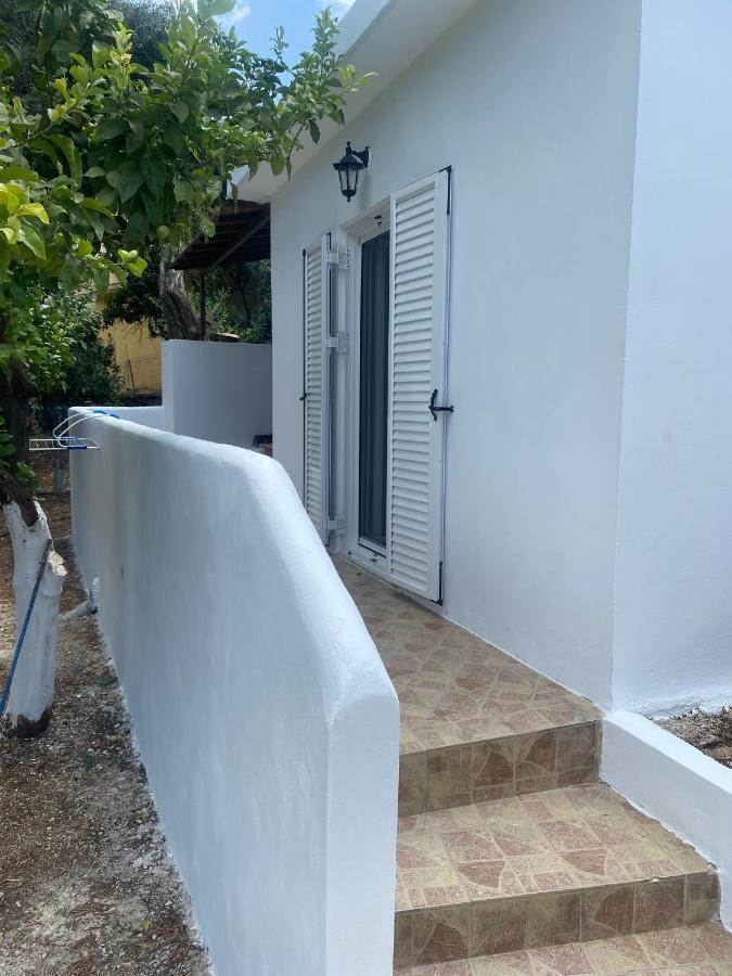 Villa Nouli Sarakiniko  Exteriör bild