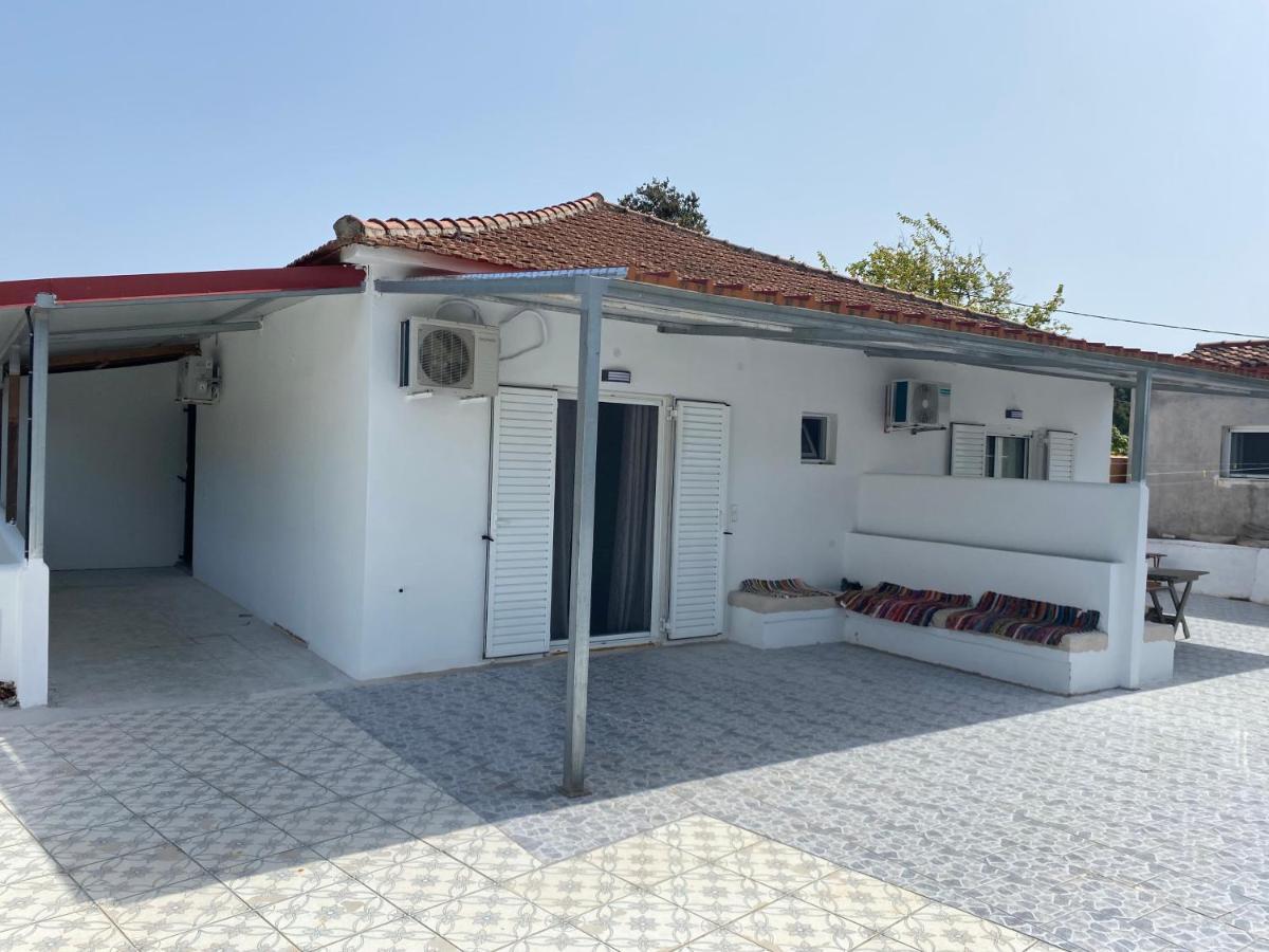 Villa Nouli Sarakiniko  Exteriör bild